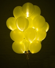 Светящиеся воздушные шары желтые