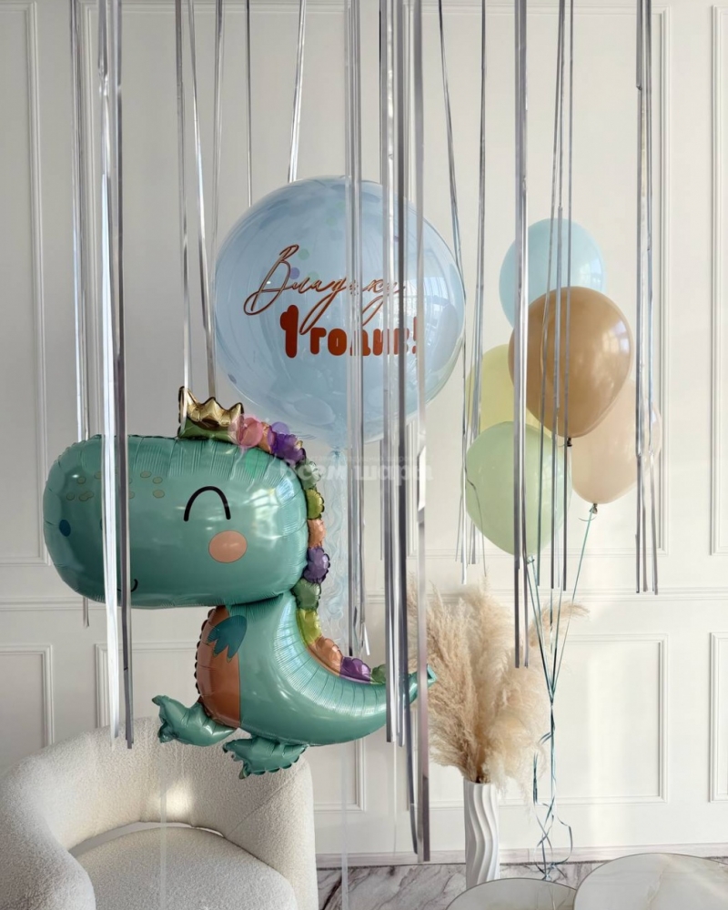 Фонтан из воздушных шаров Енот