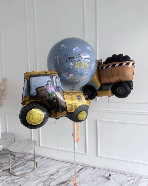 Шары для мальчика на день рождения с трактором