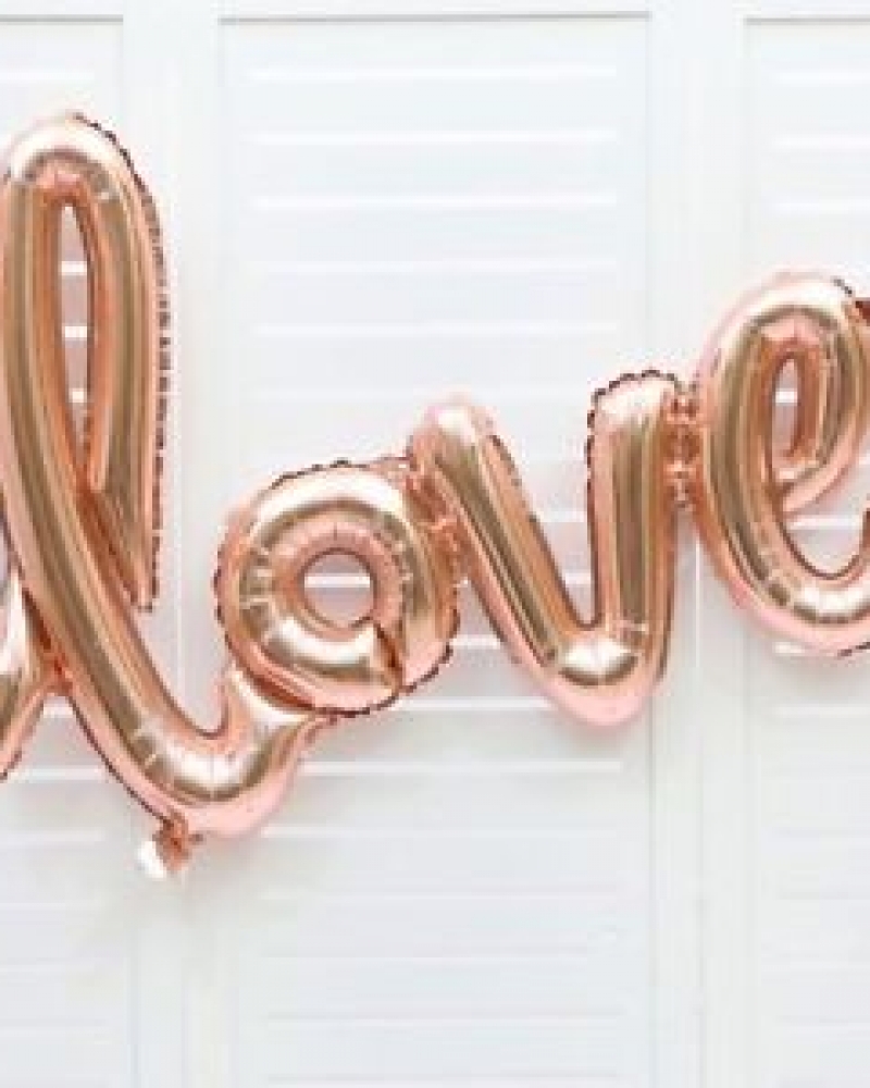 Фольгированный шар Надпись Love, Розовое Золото