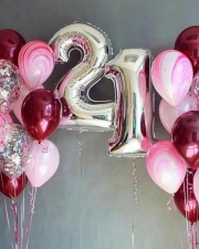 Готовая композиция "Ура, 21!"