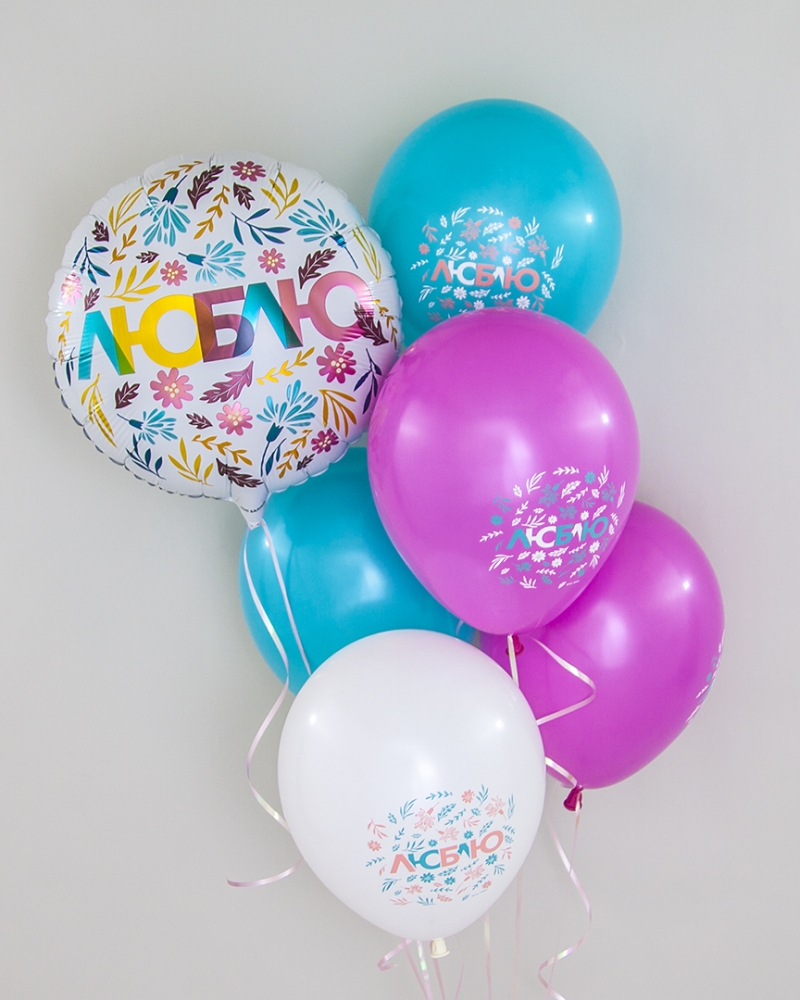 Воздушный шар Люблю (цветочный декор)