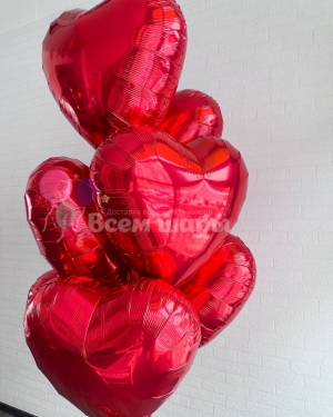 Сет из 7 красных сердец