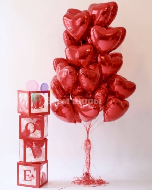 25 красных сердец